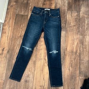 Levi’s Skinny Jeans